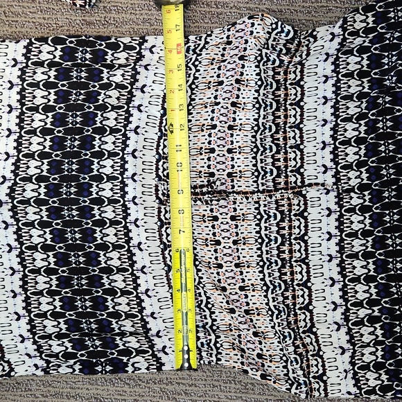 Velvet by Graham and Spencer Bengal Challis Seda Dress Size Small - Picture 13 of 16